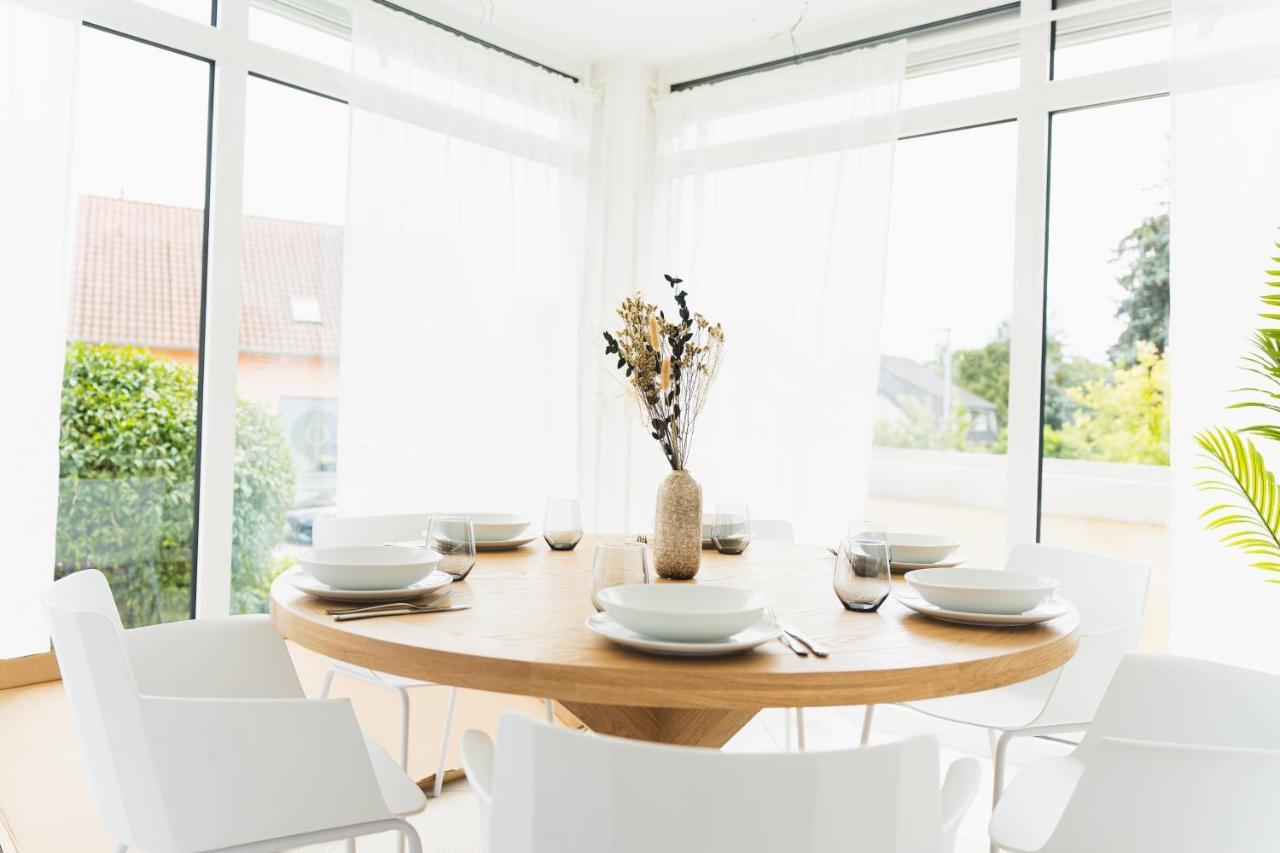 Appartment In Den Weinbergen Bei Mainz - Mit 2X Doppelzimmern, 1X Grosses Wohnzimmer, Bad & Kueche Stadecken-Elsheim Exteriör bild