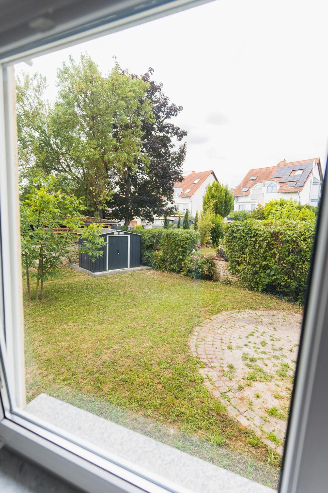 Appartment In Den Weinbergen Bei Mainz - Mit 2X Doppelzimmern, 1X Grosses Wohnzimmer, Bad & Kueche Stadecken-Elsheim Exteriör bild